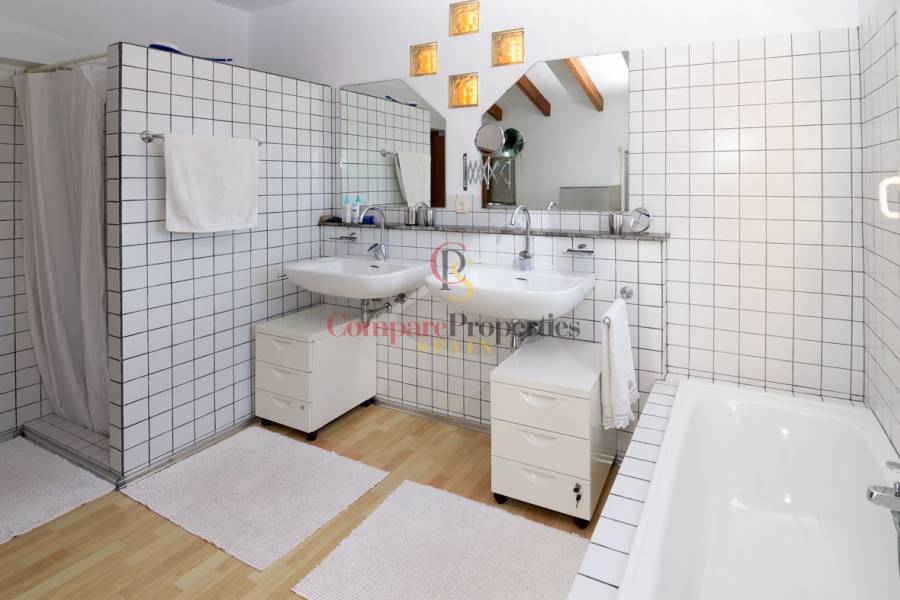 Sale - Villa - Jesús Pobre - Periferia