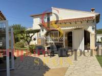 Sale - Villa - Dénia