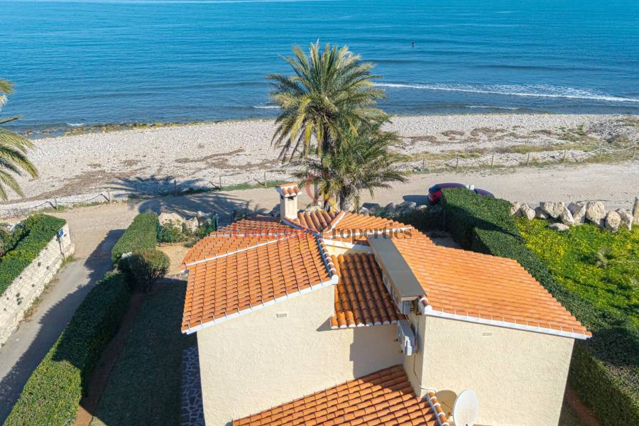 Sale - Villa - Dénia - LAlmadrava-LEstanyò