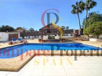 Sale - Villa - Jávea