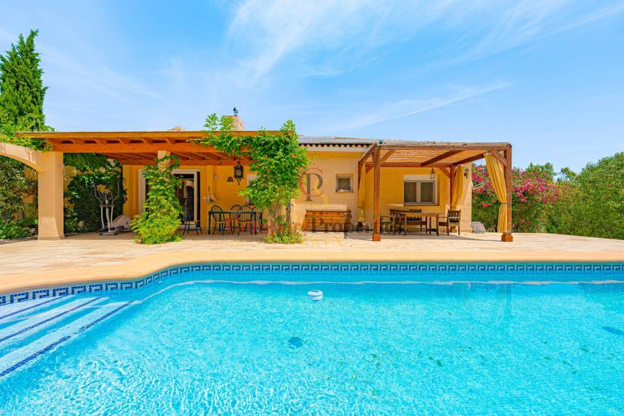Sale - Villa - Jalon Valley - Comunidad valenciana