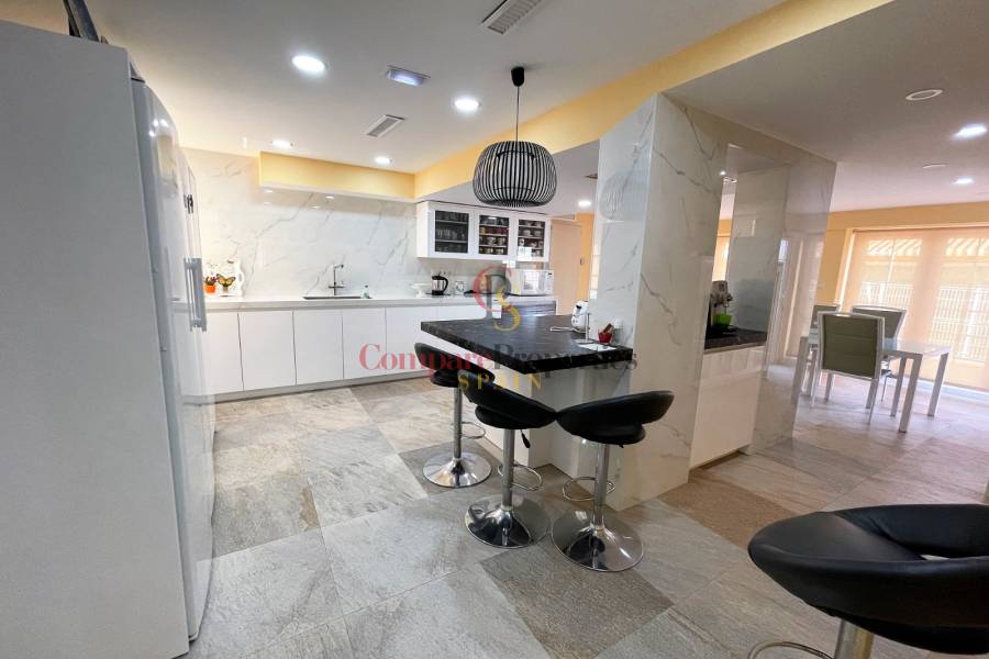 Vente - Villa - Orihuela Costa - Cabo Roig
