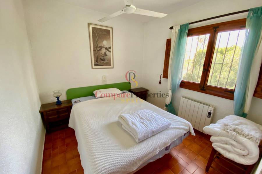 Sale - Villa - Jávea