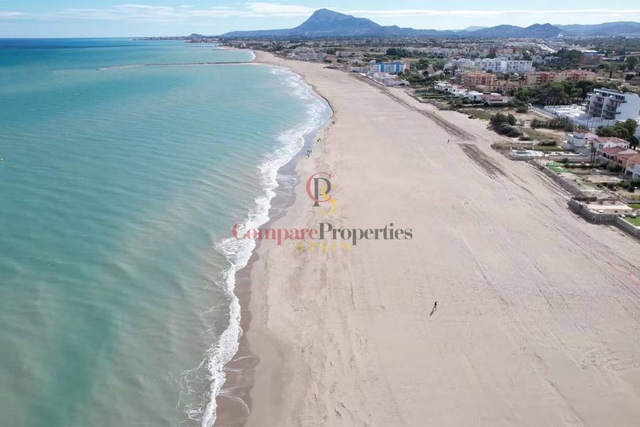 Verkoop - Apartment - Dénia - Las Marinas (Devesses)