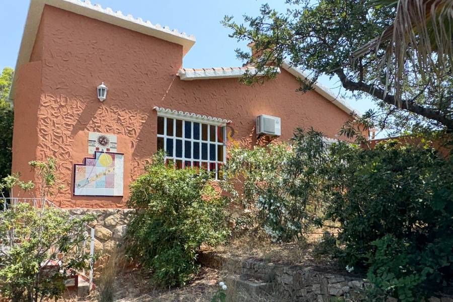 Sale - Villa - Dénia - Las Rotas