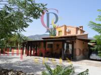 Sale - Villa - Jalon Valley - Campo