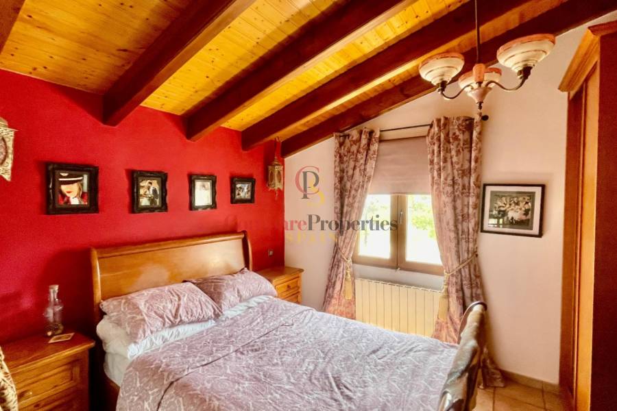 Sale - Villa - Jalon Valley - Pueblo