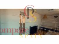 Sale - Apartment - Oliva - 