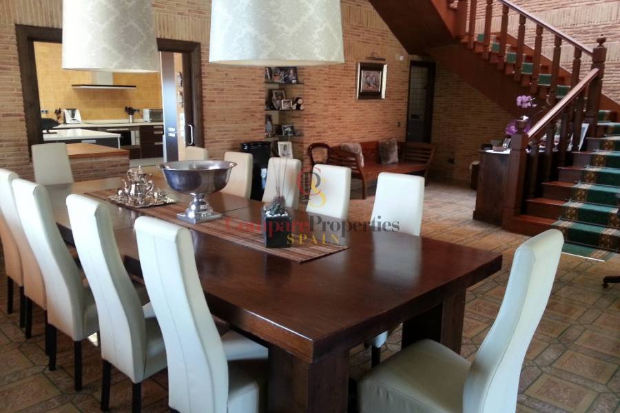 Sale - Villa - Pedreguer