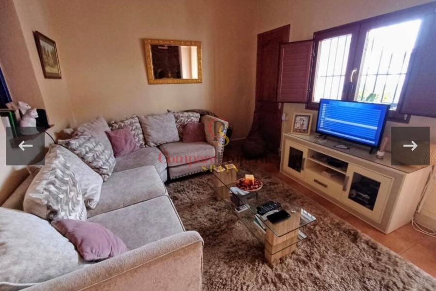 Sale - Townhouses - Oliva - 