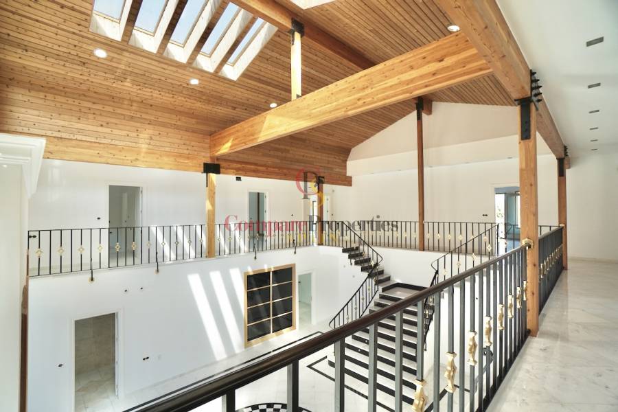 Sale - Villa - Benhavis - El Paraiso Alto