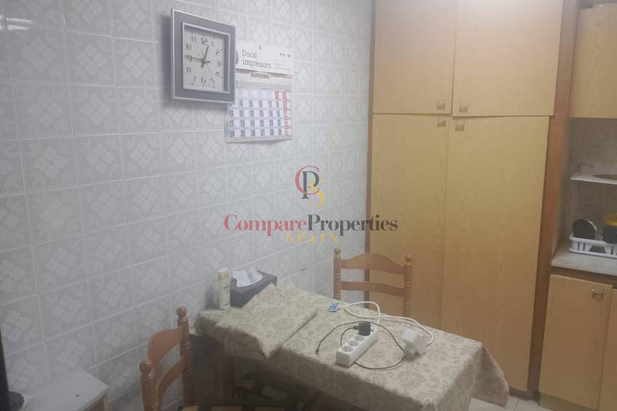 Sale - Apartment - Oliva - 