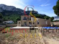 Sale - Villa - Dénia - Montgo