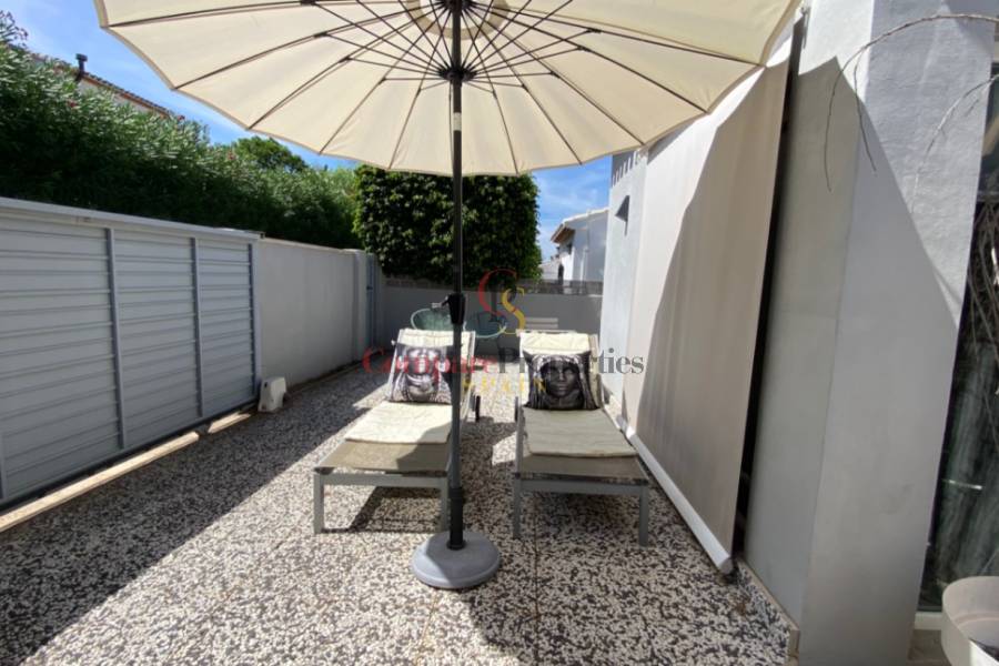 Sale - Villa - Dénia - El montgo