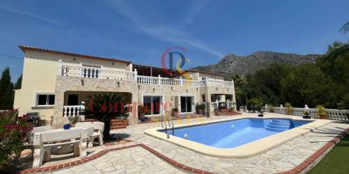 Villa - Sale - Jalon Valley - Benigembla