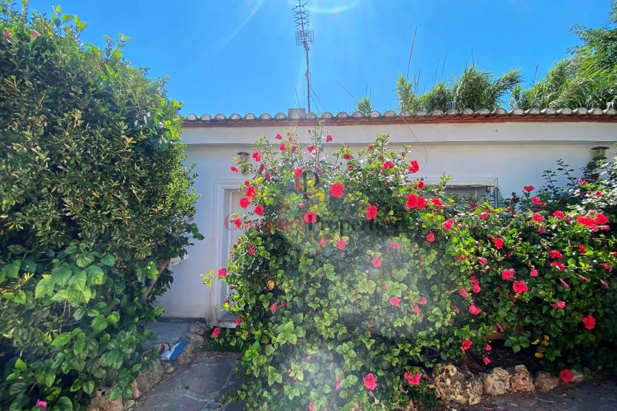 Venta - Villa - El Vergel