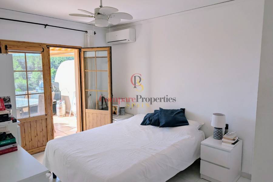 Sale - Semi-Detached Villa - Moraira - Benimeit