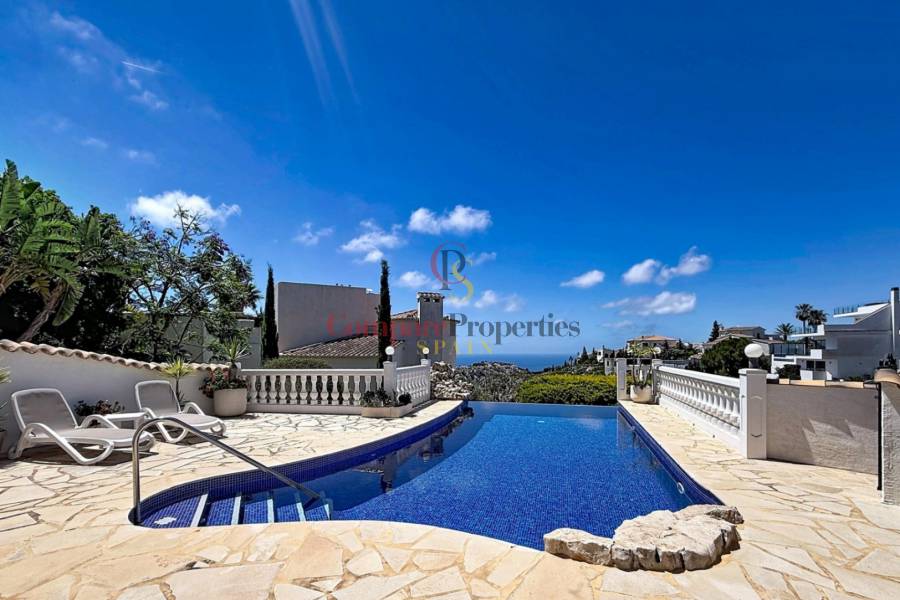 Sale - Villa -  - Kalmias