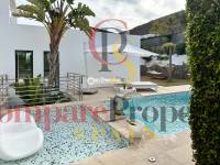 Venta - Villa - Jávea