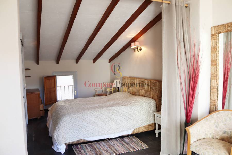 Sale - Townhouses - Jalon Valley - 