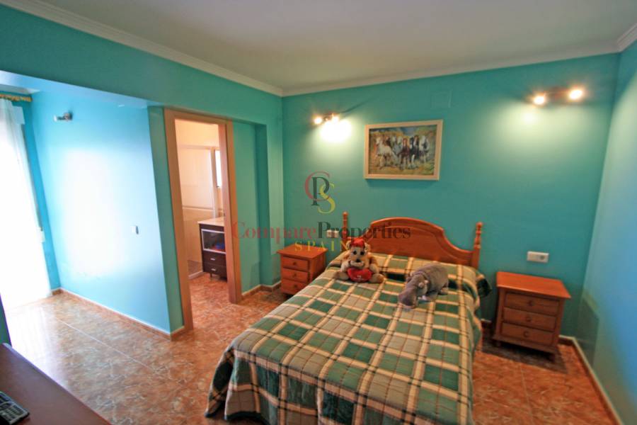 Sale - Villa - Dénia - Montgo