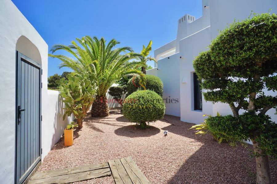 Verkauf - Villa - Moraira - Camarrocha