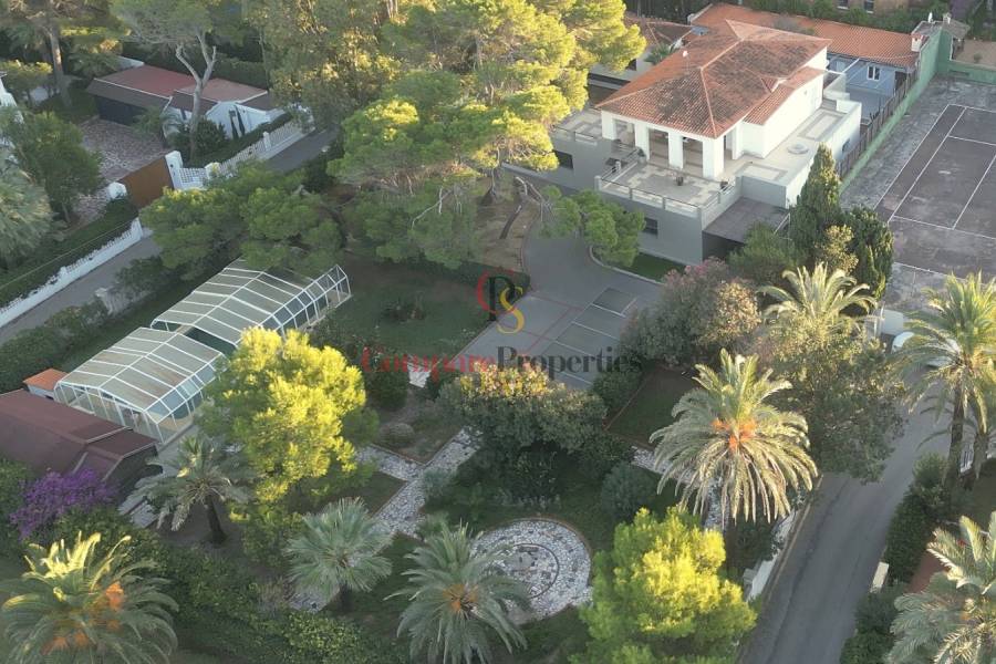 Venta - Villa - Dénia - Les Rotes