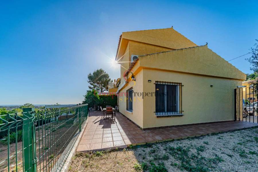 Sale - Townhouses - Calpe