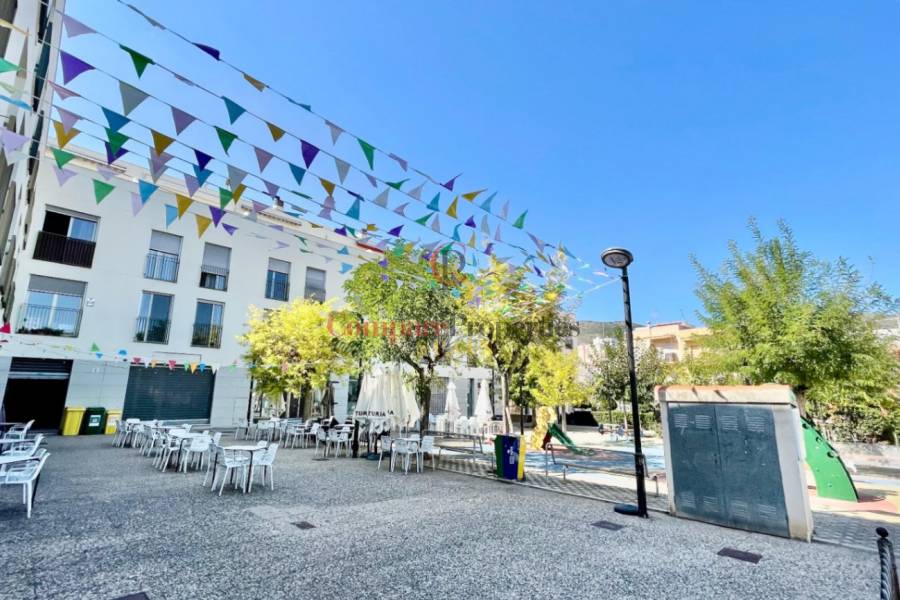 Sale - Apartment - Jalon Valley - Ciudad