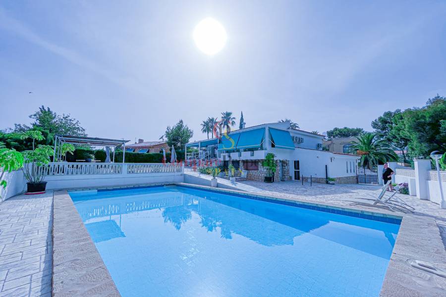 Vente - Villa - La Nucia - Barranco Hondo