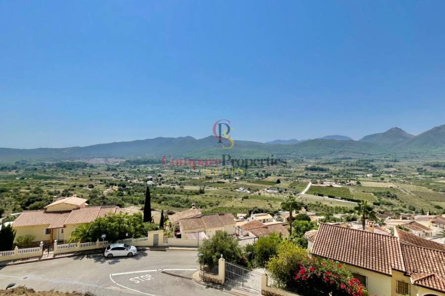 Sale - Townhouses - Jalon Valley - Urbanización