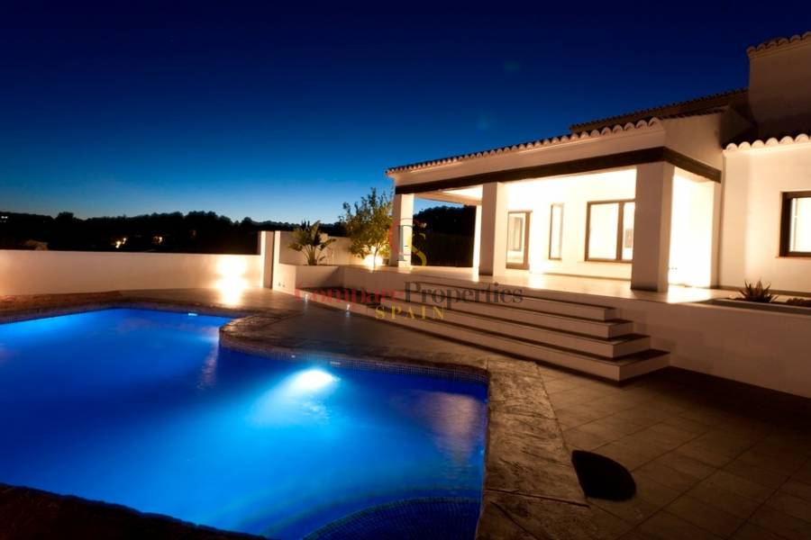 Sale - Villa - Moraira