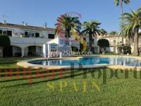 Sale - Townhouses - Dénia