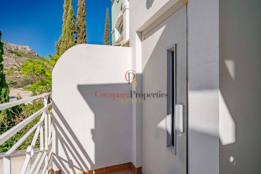 Sale - Townhouses - Calpe
