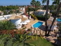 Sale - Villa - El Vergel - 