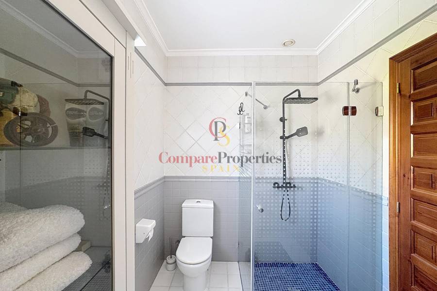 Verkauf - Villa - Benitachell - Lirios