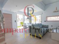 Vente - Villa - Guardamar del Segura - EL RASO