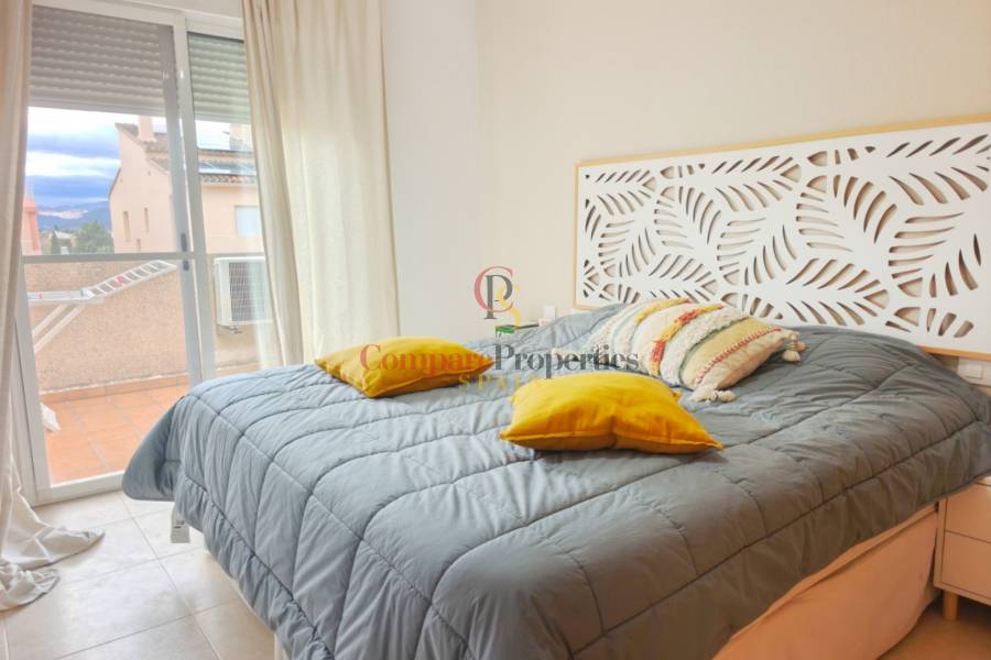 Sale - Townhouses - Oliva