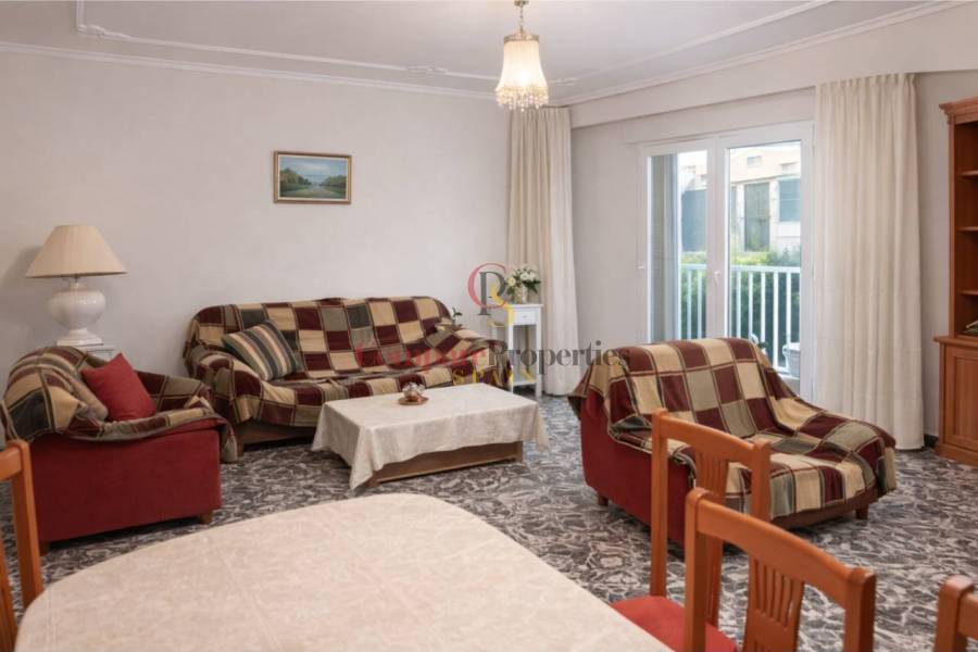 Sale - Apartment - Oliva - 