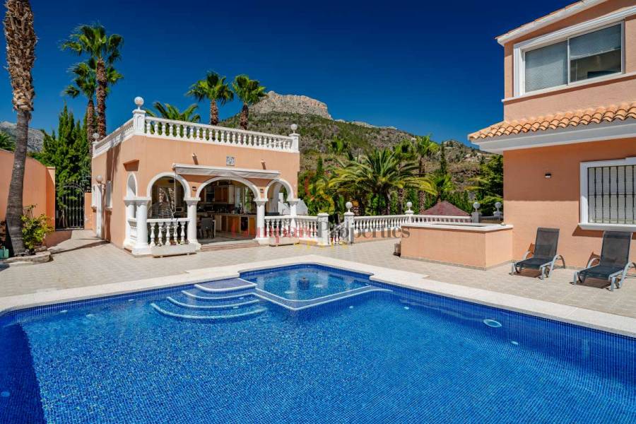 Sale - Villa - Calpe
