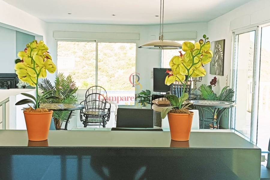 Venta - Villa - Dénia