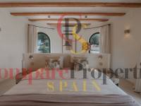 Vente - Villa - Jávea
