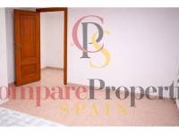 Sale - Apartment - Oliva - 