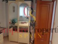 Sale - Apartment - Oliva - 