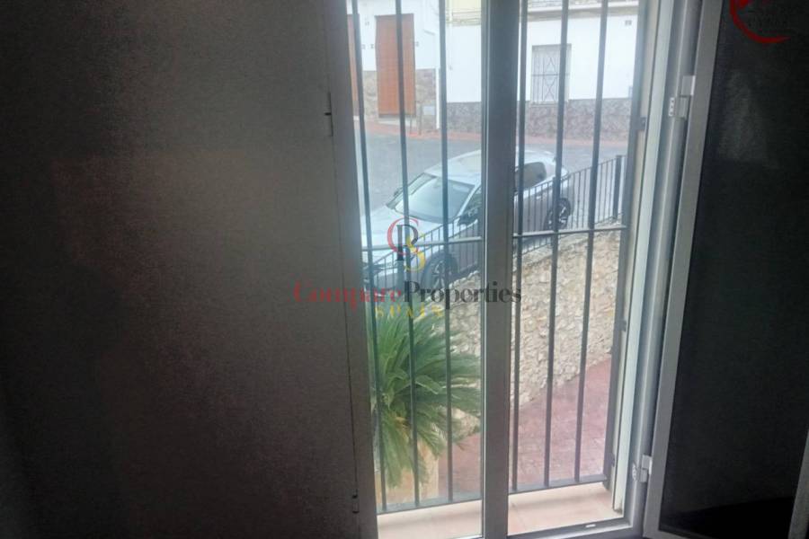 Sale - Apartment - Ador - 