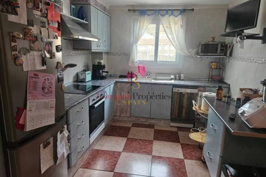 Sale - Apartment - Ador - 