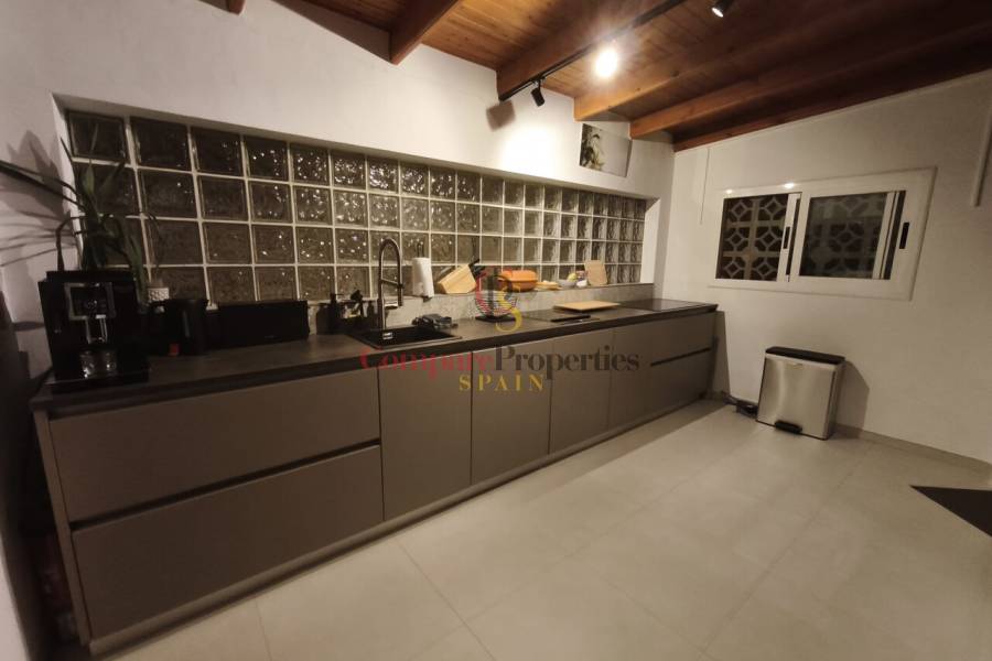Sale - Villa - Benissa