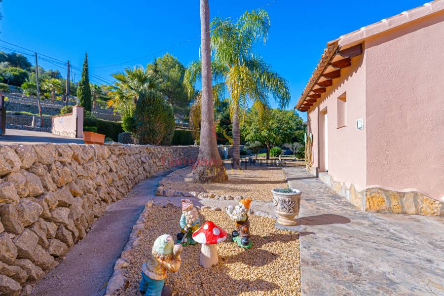 Venta - Villa - Jalon Valley - 