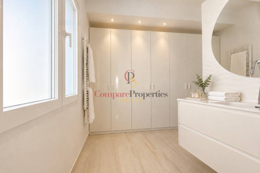 Sale - Villa -  - Casco Urbano