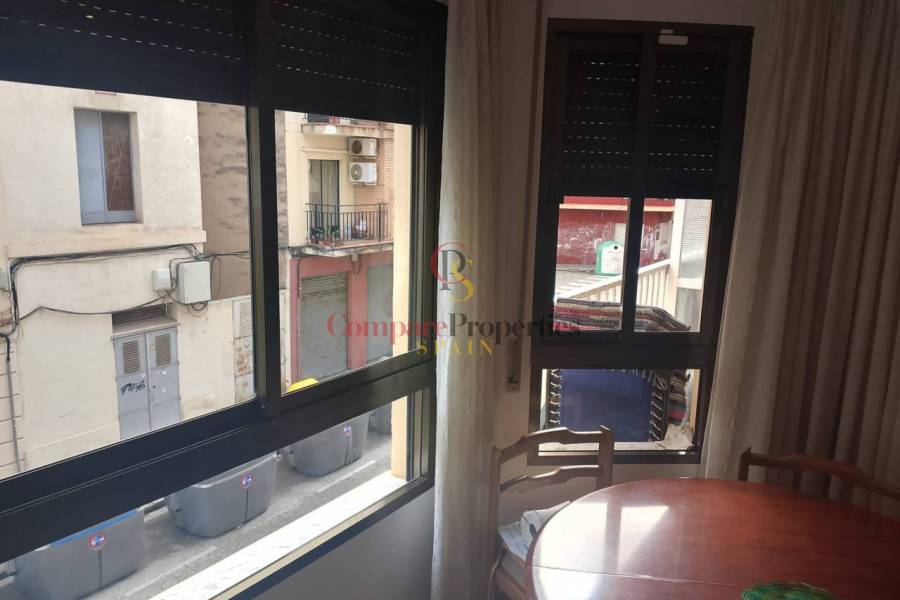 Sale - Apartment - Oliva - 